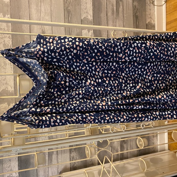 Patterned Mini Dress with Zipper-back - Picture 2 of 3